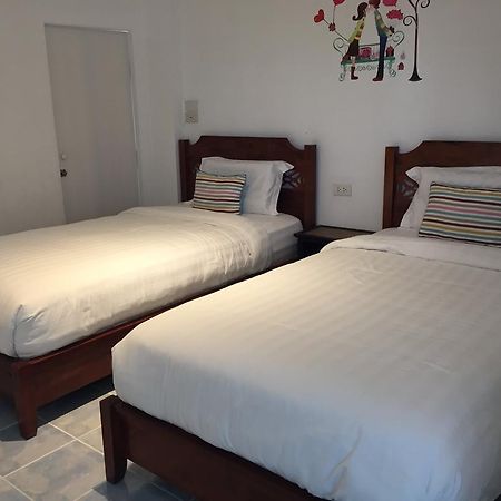 Mango Hotel Chiang Mai Exteriör bild